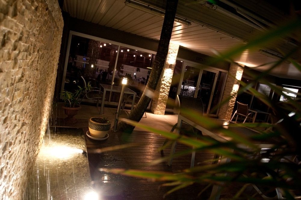 Country Plaza Motor Inn Mackay Ngoại thất bức ảnh